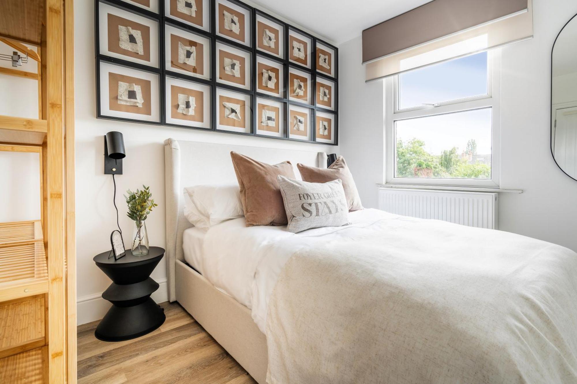 Newly Designed, 2Br Apt, 5Min From Northwood London Tube Station, Nato Hq, Ideal For Wembley, Warner Studio, Contractors Eksteriør bilde